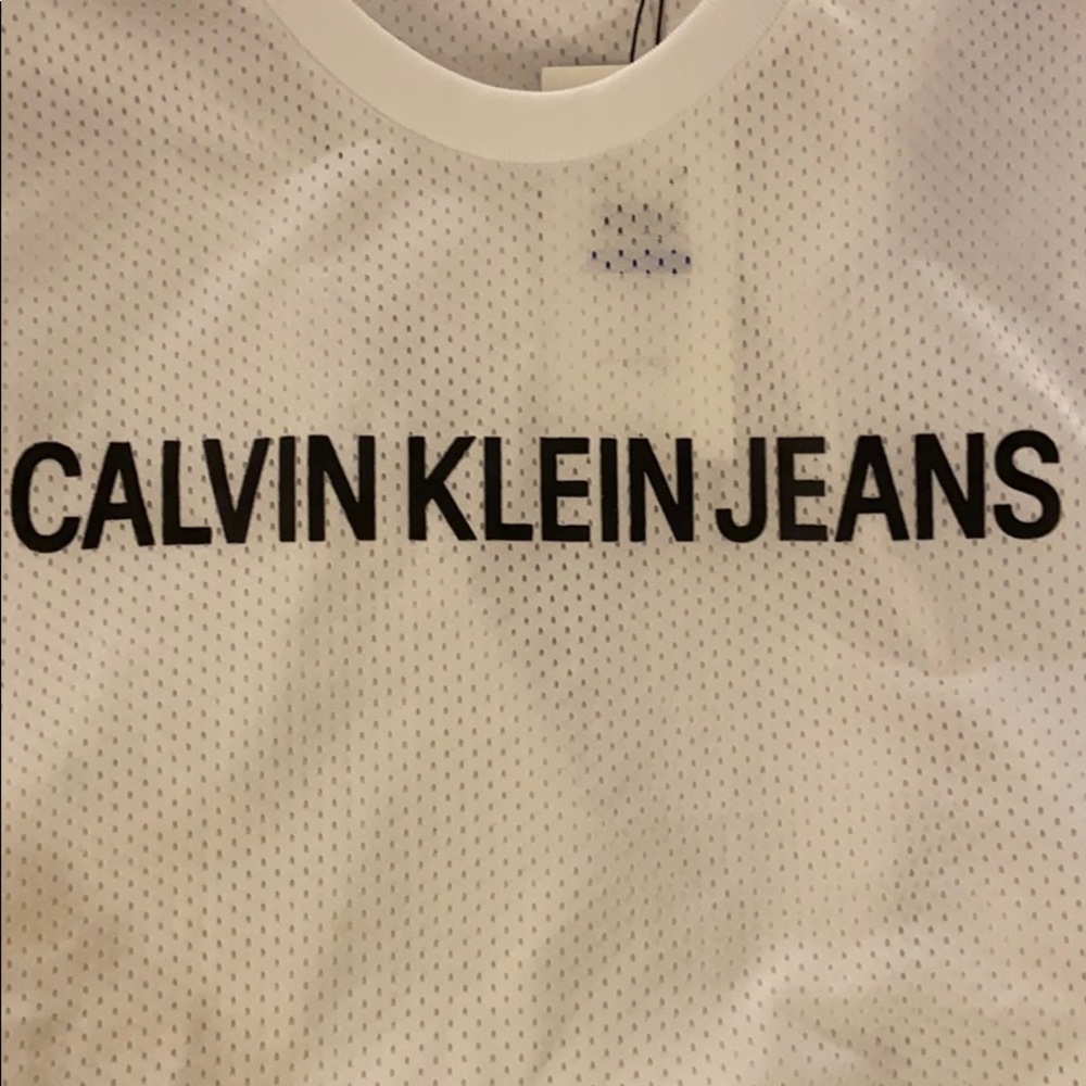 Calvin Klein mess TShirt - Picture 3 of 10